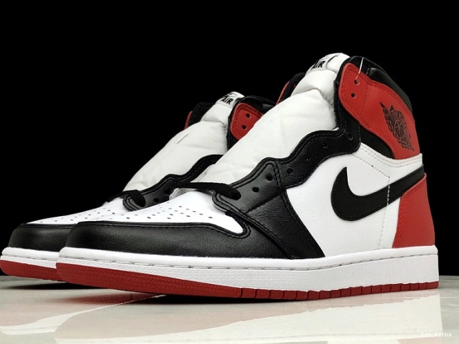 1 555088-125 Retro Black Toe Jordan Air 0530